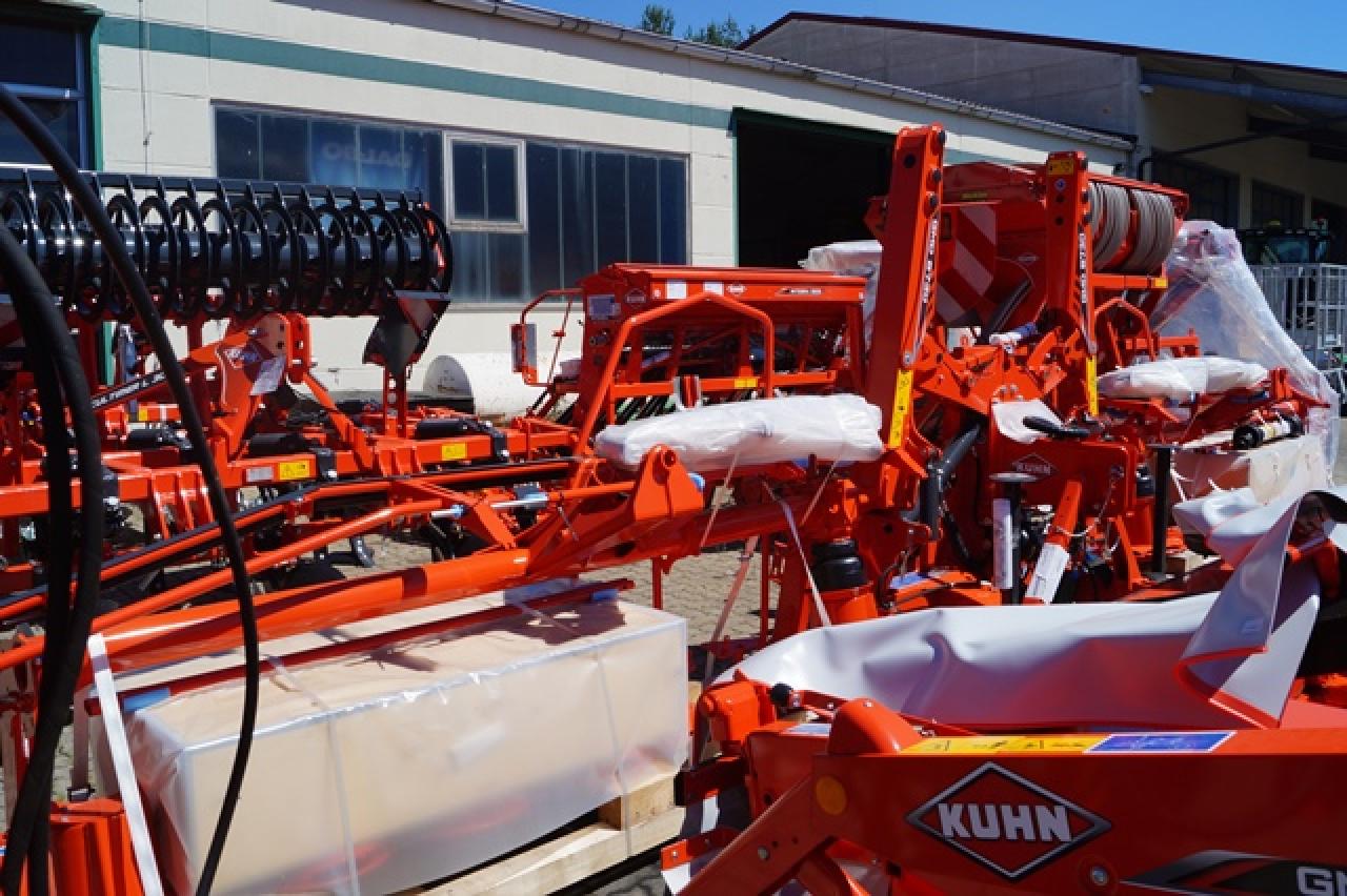 Kuhn GMD8730-FF