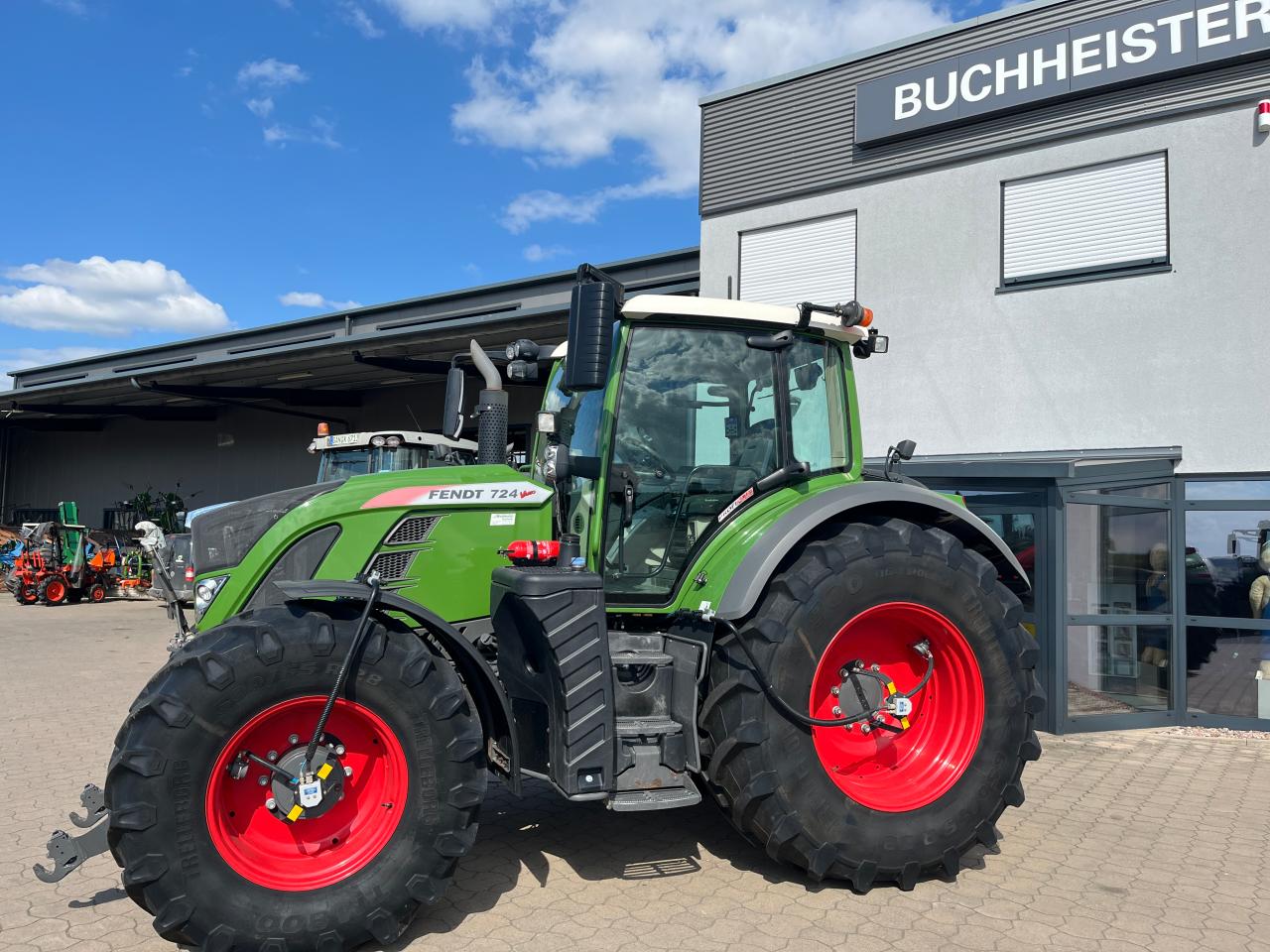 FENDT 724 Vario S4 ProfiPlus