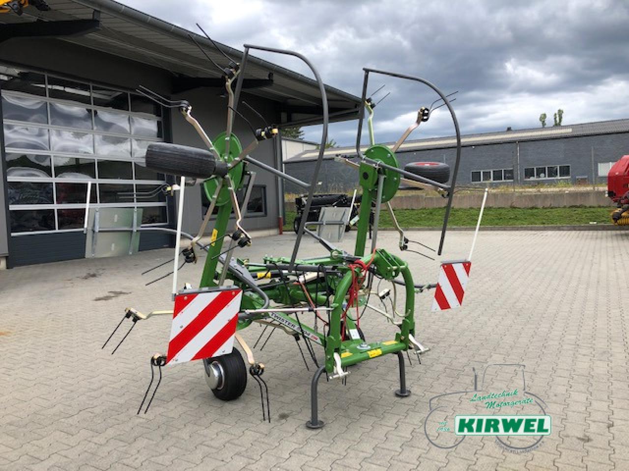 FENDT Twister 5204