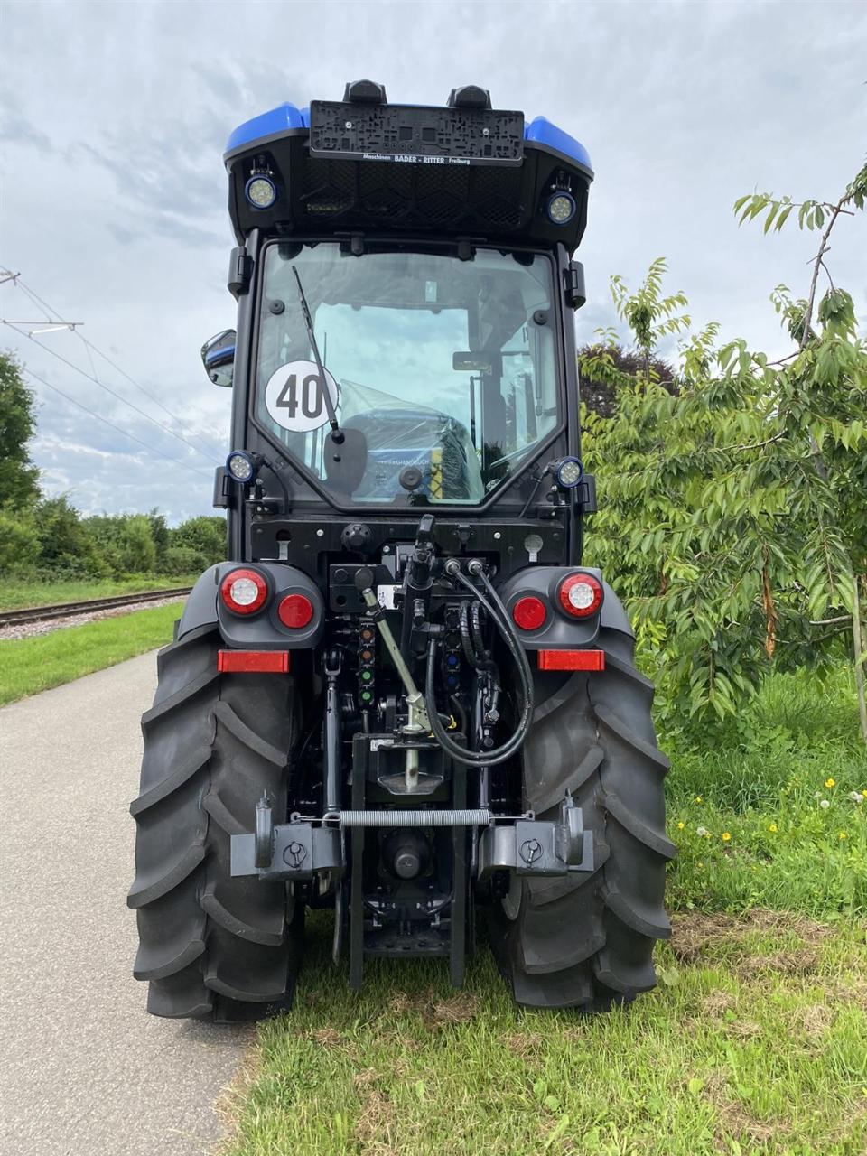 New Holland T 4.80 v CAB STAGE V Left