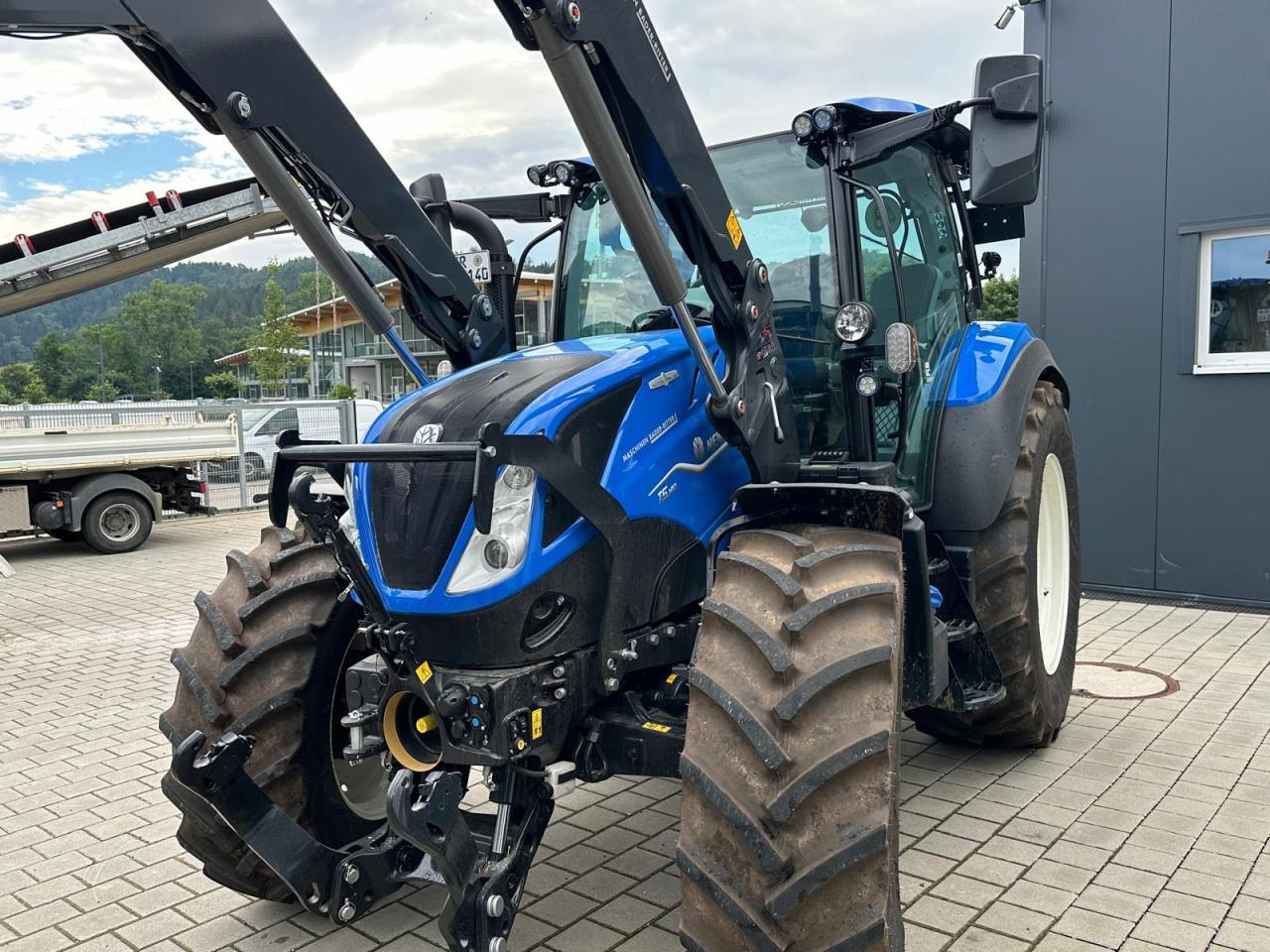 New Holland T 5.140 Autocommand Front