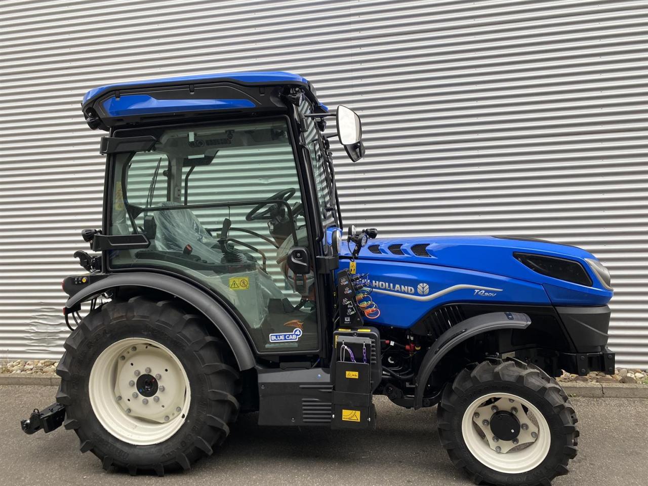 New Holland T 4.90 V CAB STAGE 5