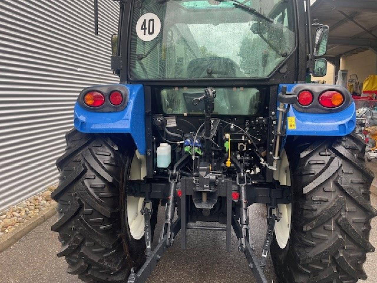 New Holland T 4S.75 CAB 4wd Satge V Rear