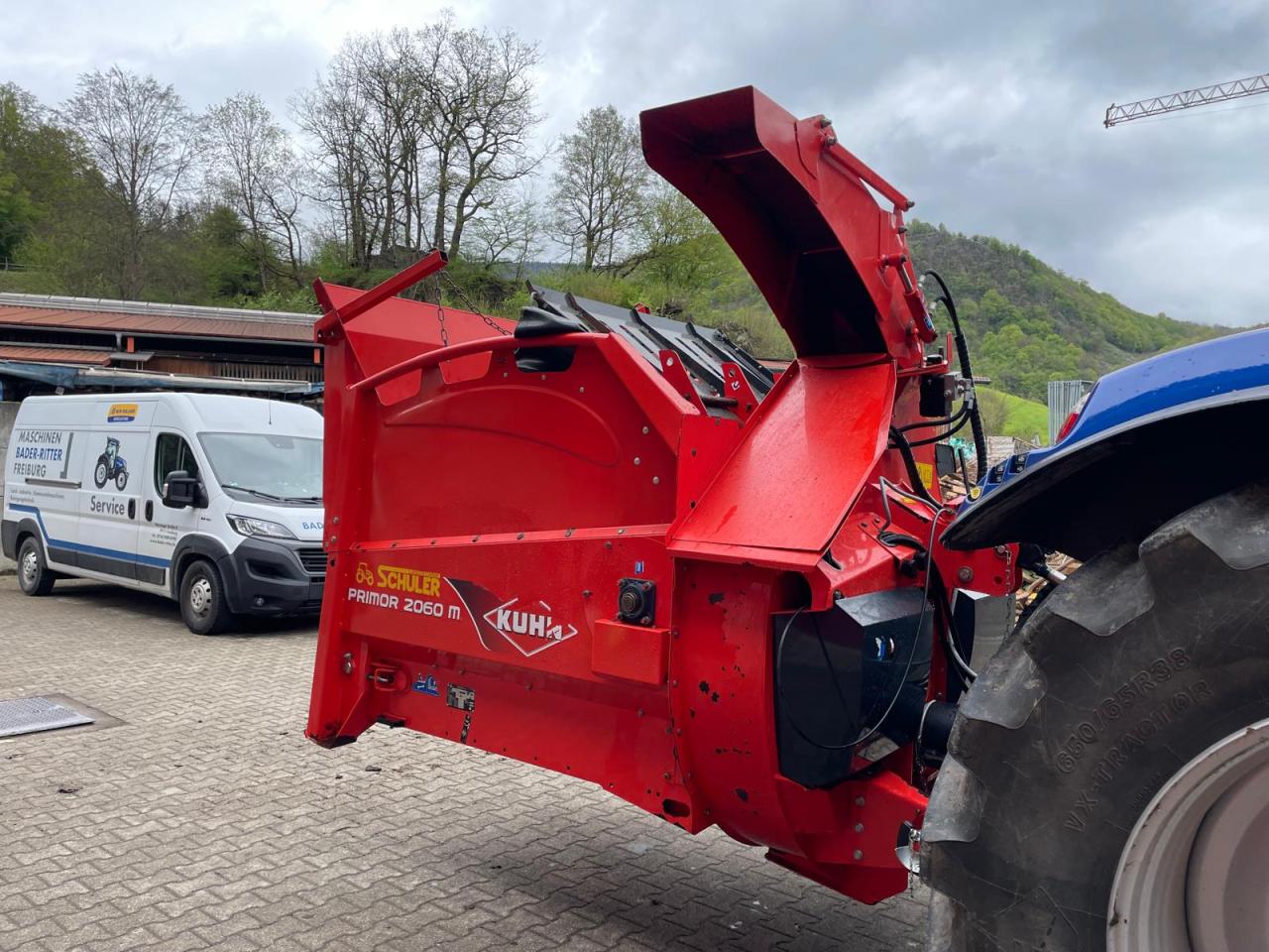 Kuhn PRIMOR 2060M Front