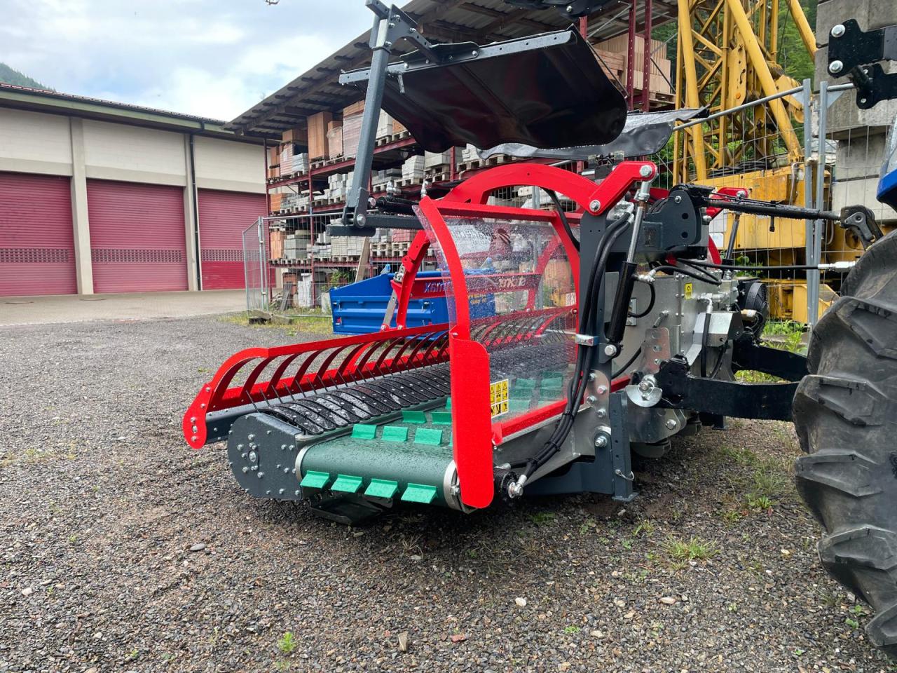  n/a Mountainmax 250 Seeber Front