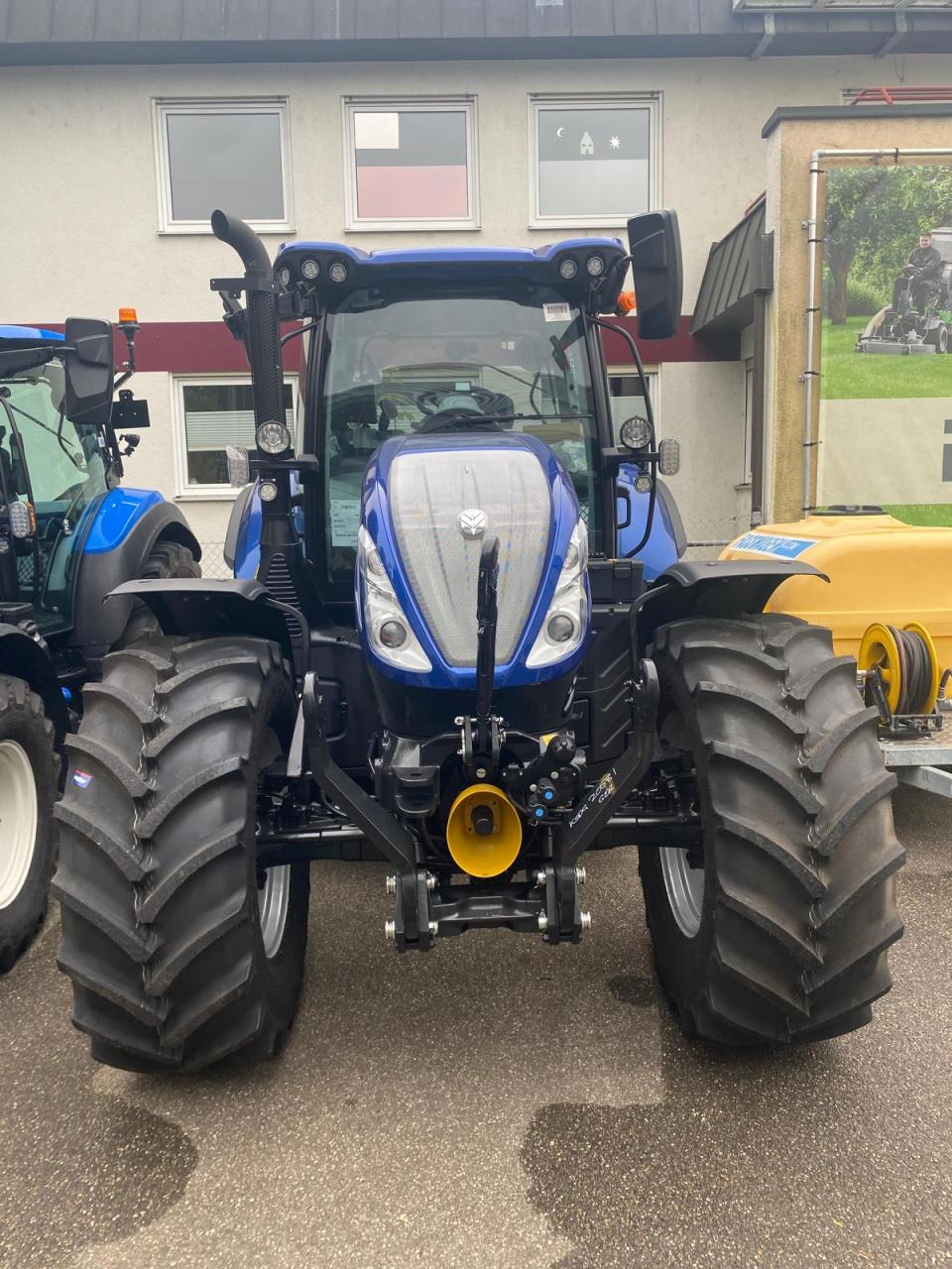 New Holland T 6.180 AC Right