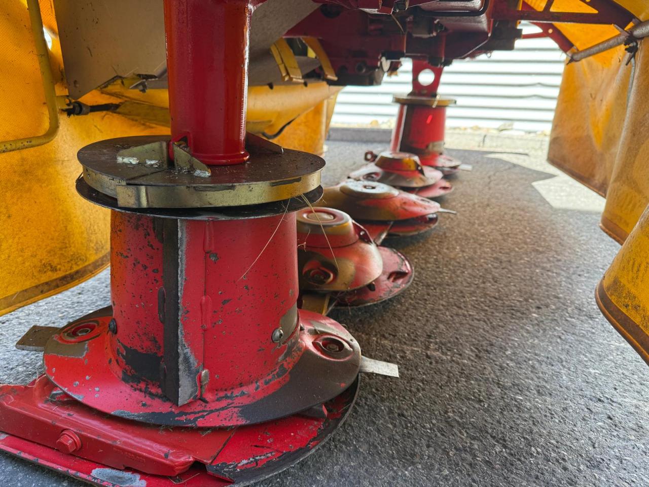 Pöttinger Alpin 220B Rear