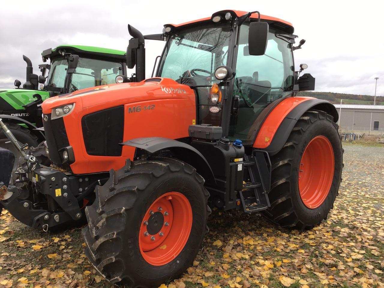 Kubota M 6142