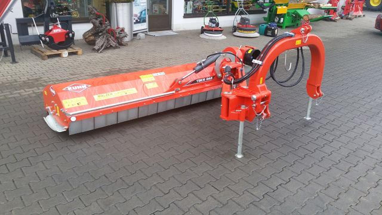Kuhn TBES 262