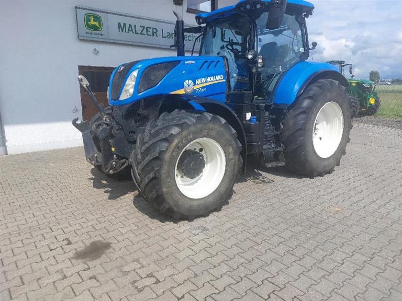 New Holland T 7.230 AutoCommand