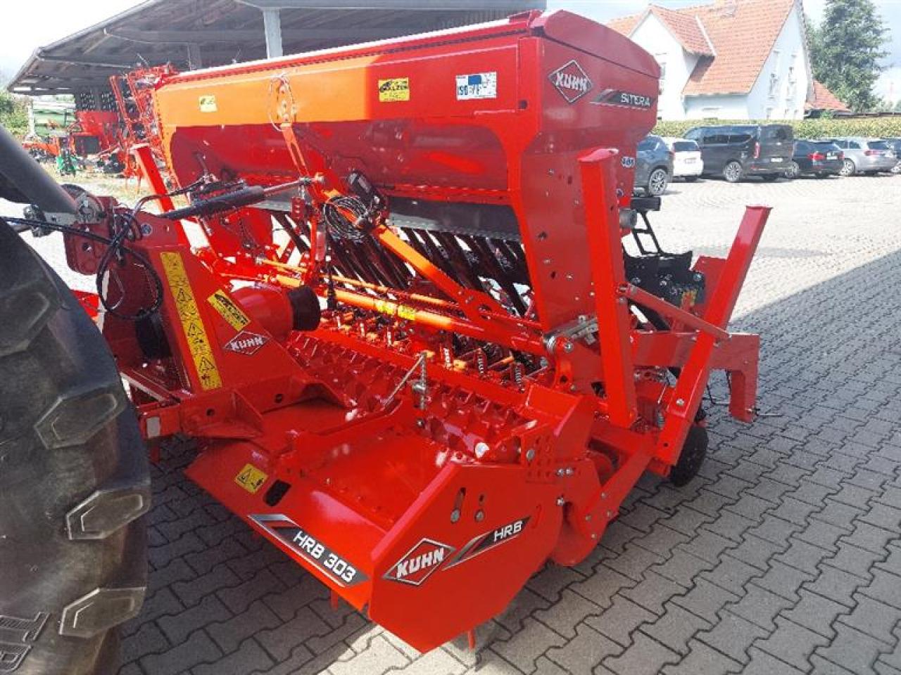 Kuhn Sitera 320D-24 M ISOBUS + HRB 303 D