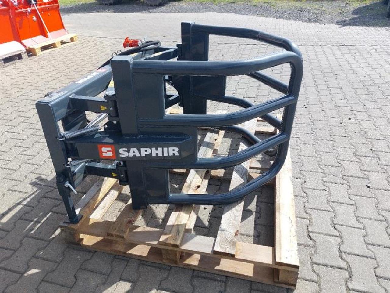 SAPHIR FBZ Euro