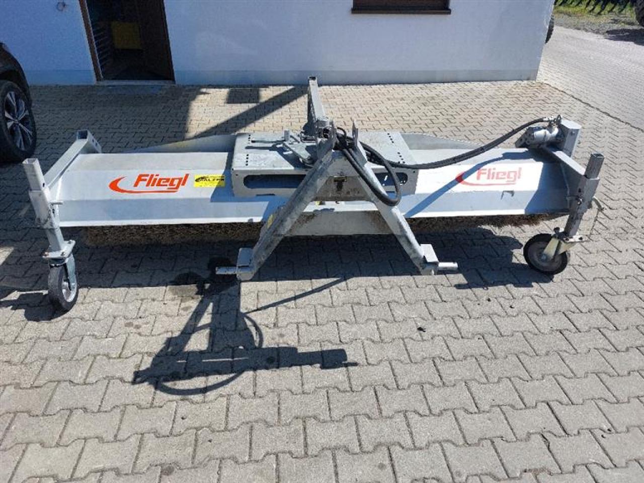 Fliegl Kehrmaschine 2,80 m