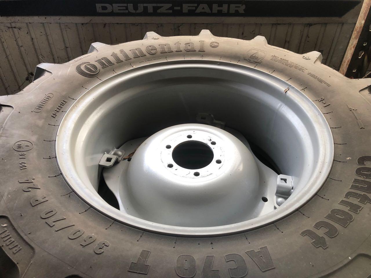 Continental 360/70R24