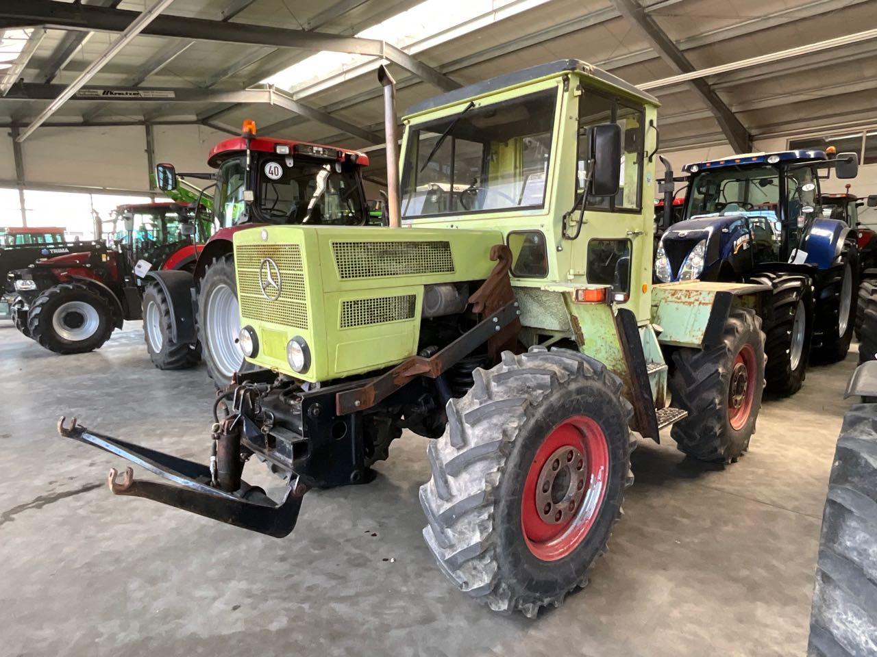 Mercedes-Benz MB Trac 800