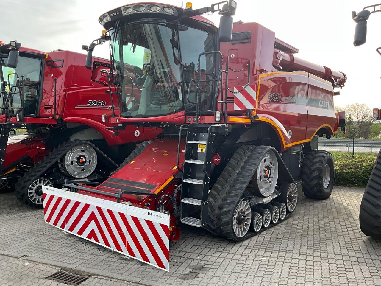 Case Axial-Flow 9240 Raupe