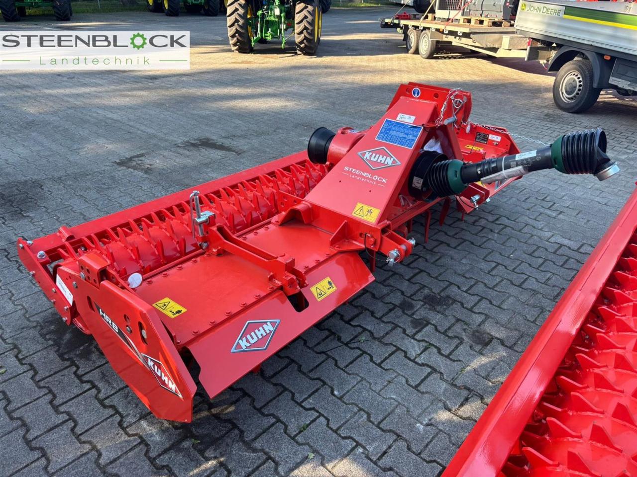 Kuhn HRB302D