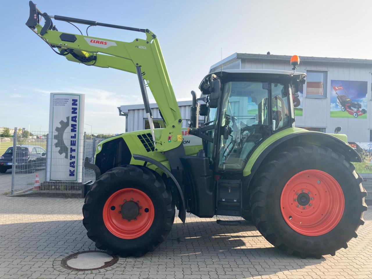 CLAAS Arion 620 CIS-Hexashift