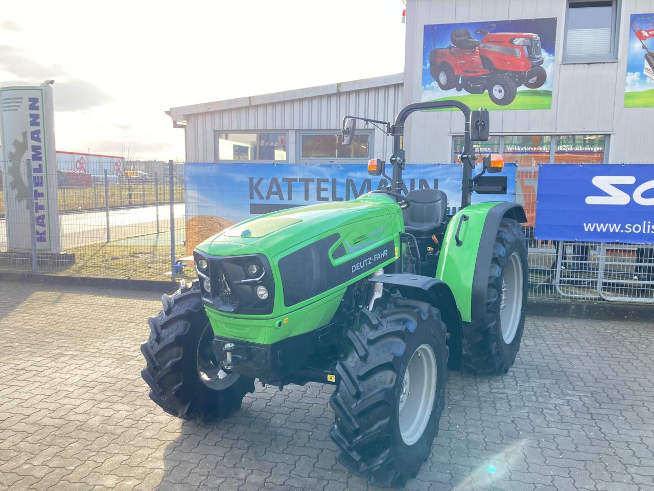 Deutz-Fahr 4070E (Neue Lagermaschine)