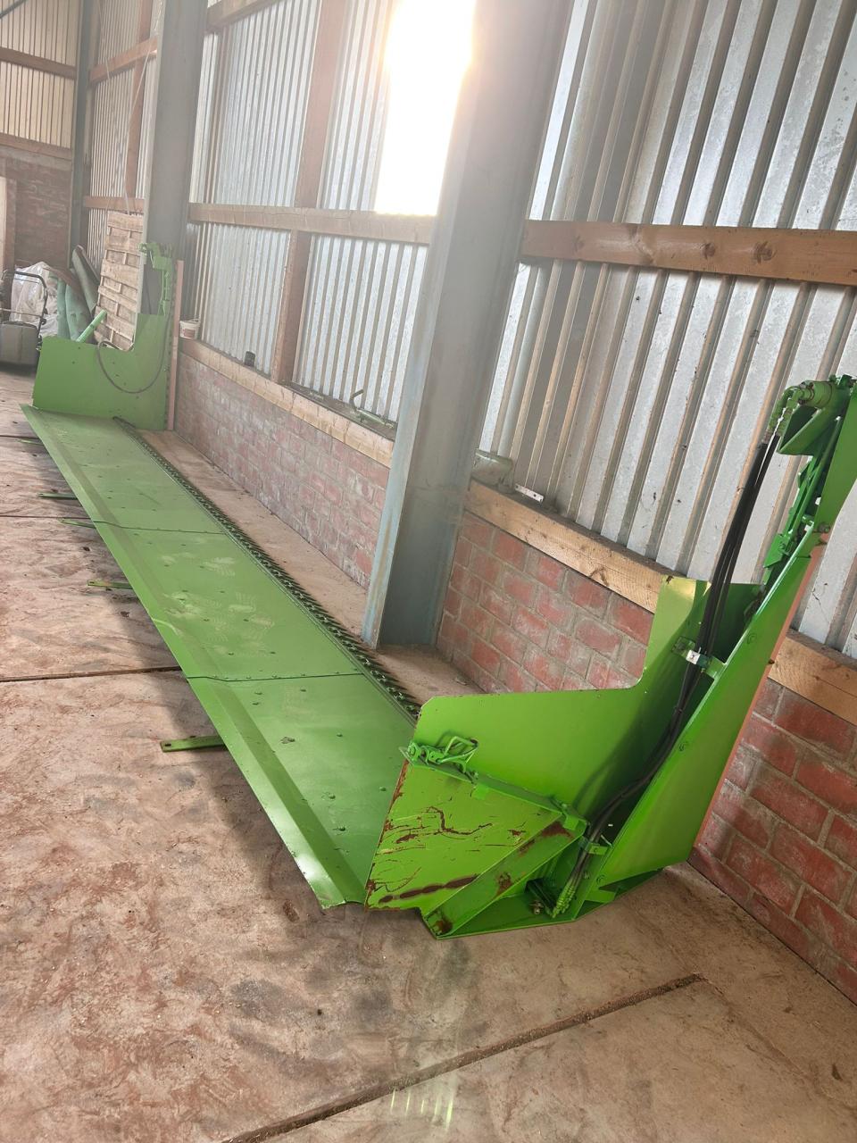 Deutz-Fahr Rapstisch 6,30