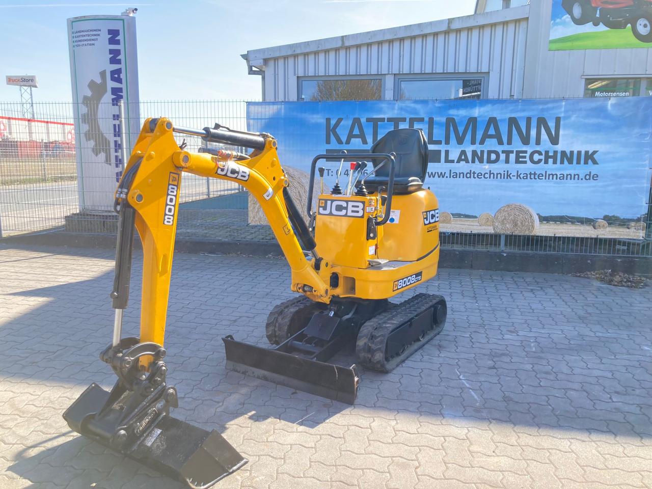 JCB 8008CTS