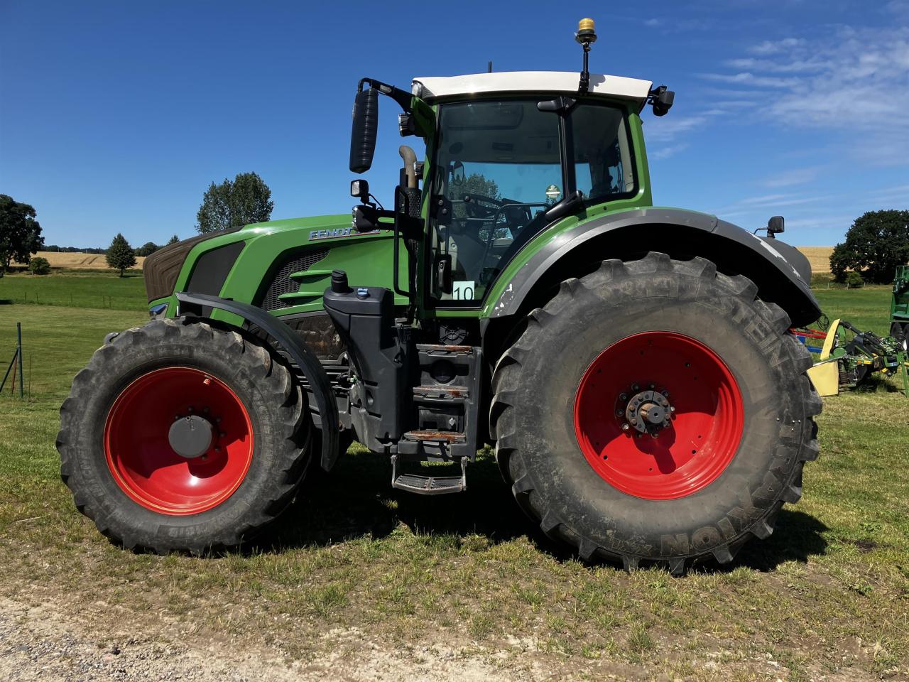 FENDT 828 Vario