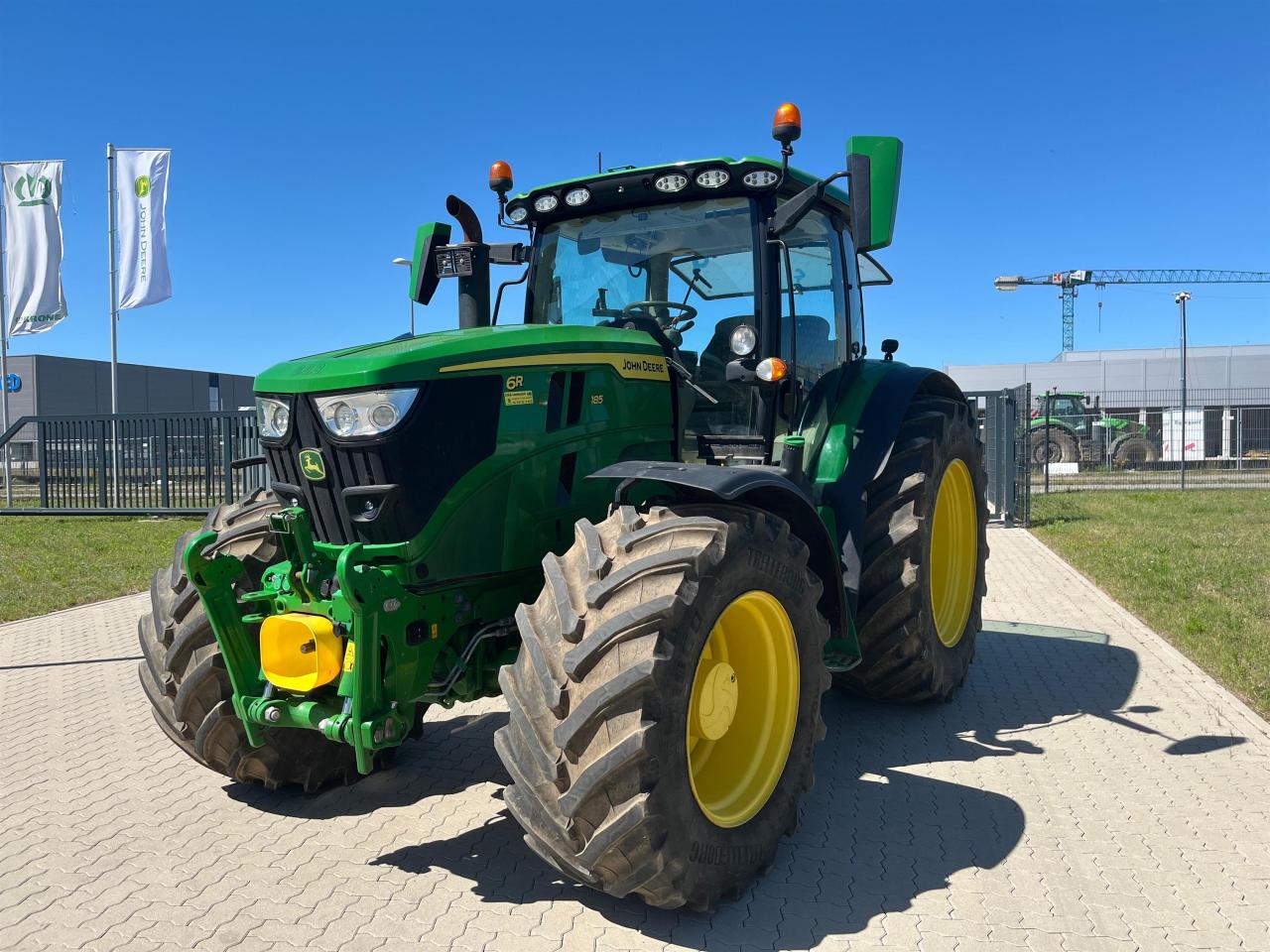 John Deere 6R 185