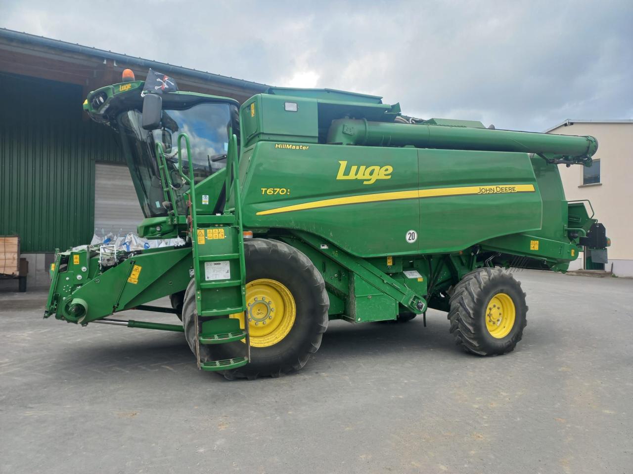 John Deere T670 HM