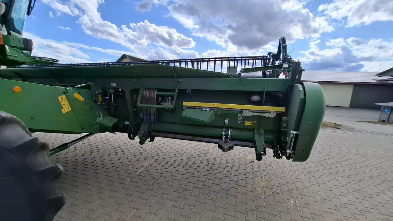 John Deere T560 HM Rear