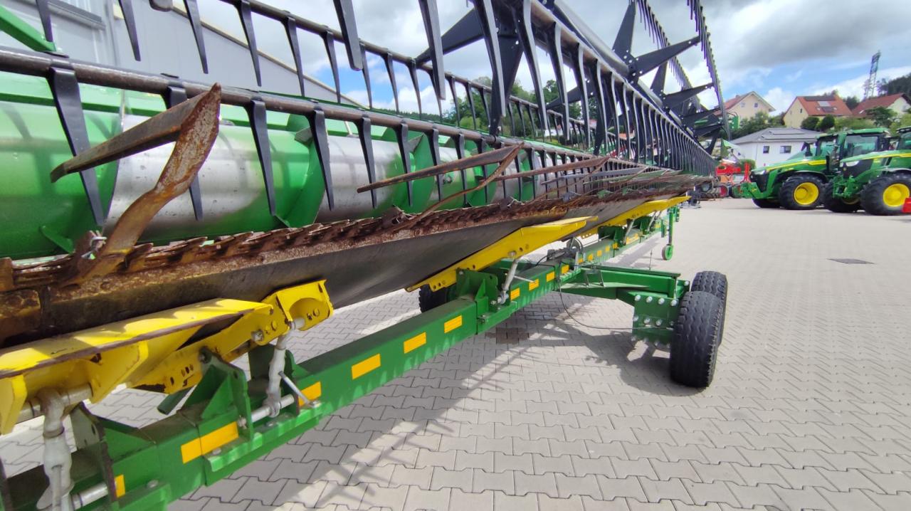 John Deere T560 HM Rear