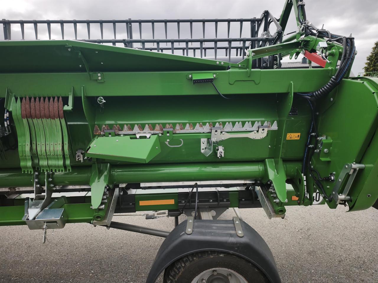 John Deere T670 HM ProDrive Rear