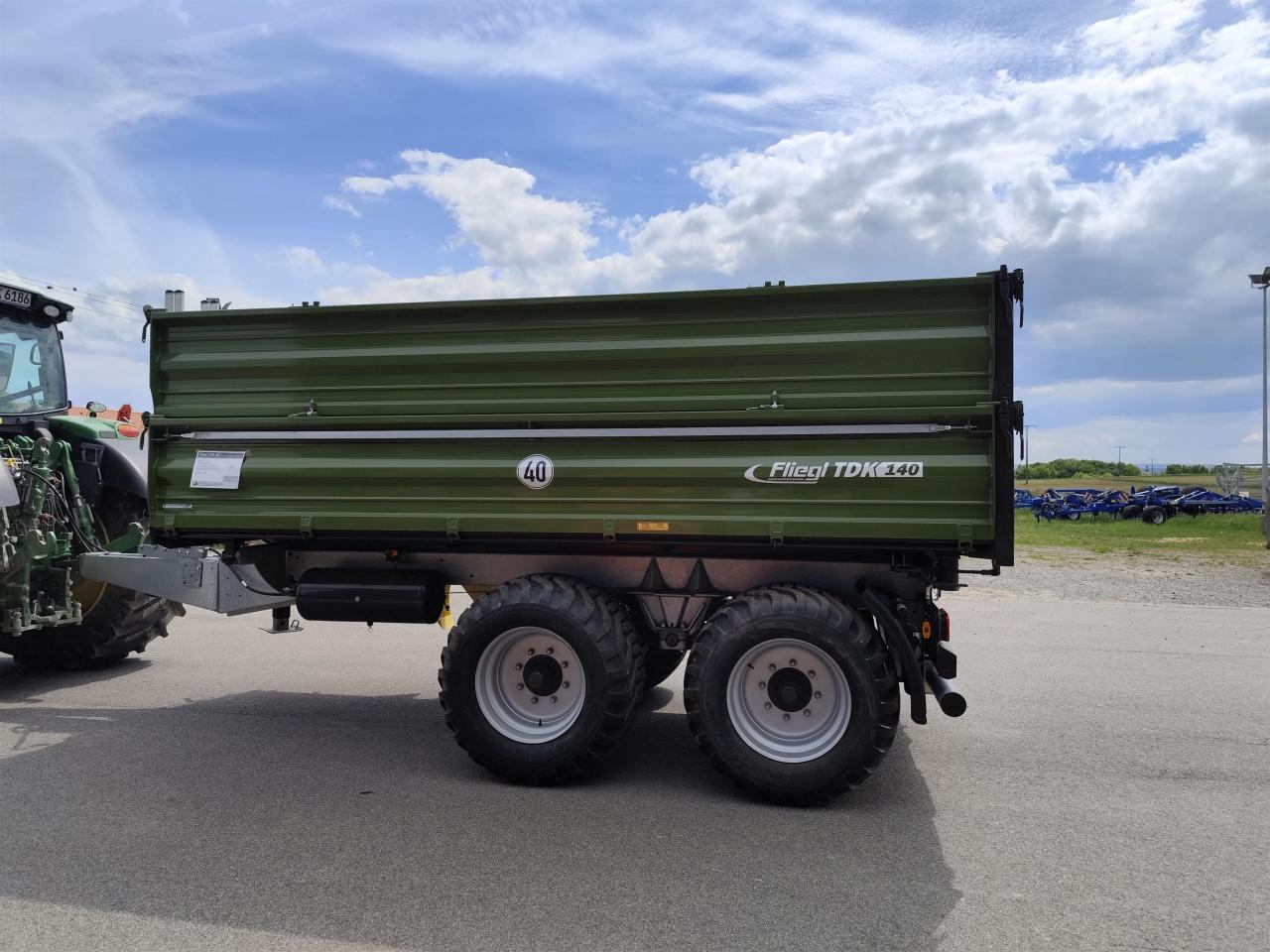 Fliegl TDK 140 FOX Rear
