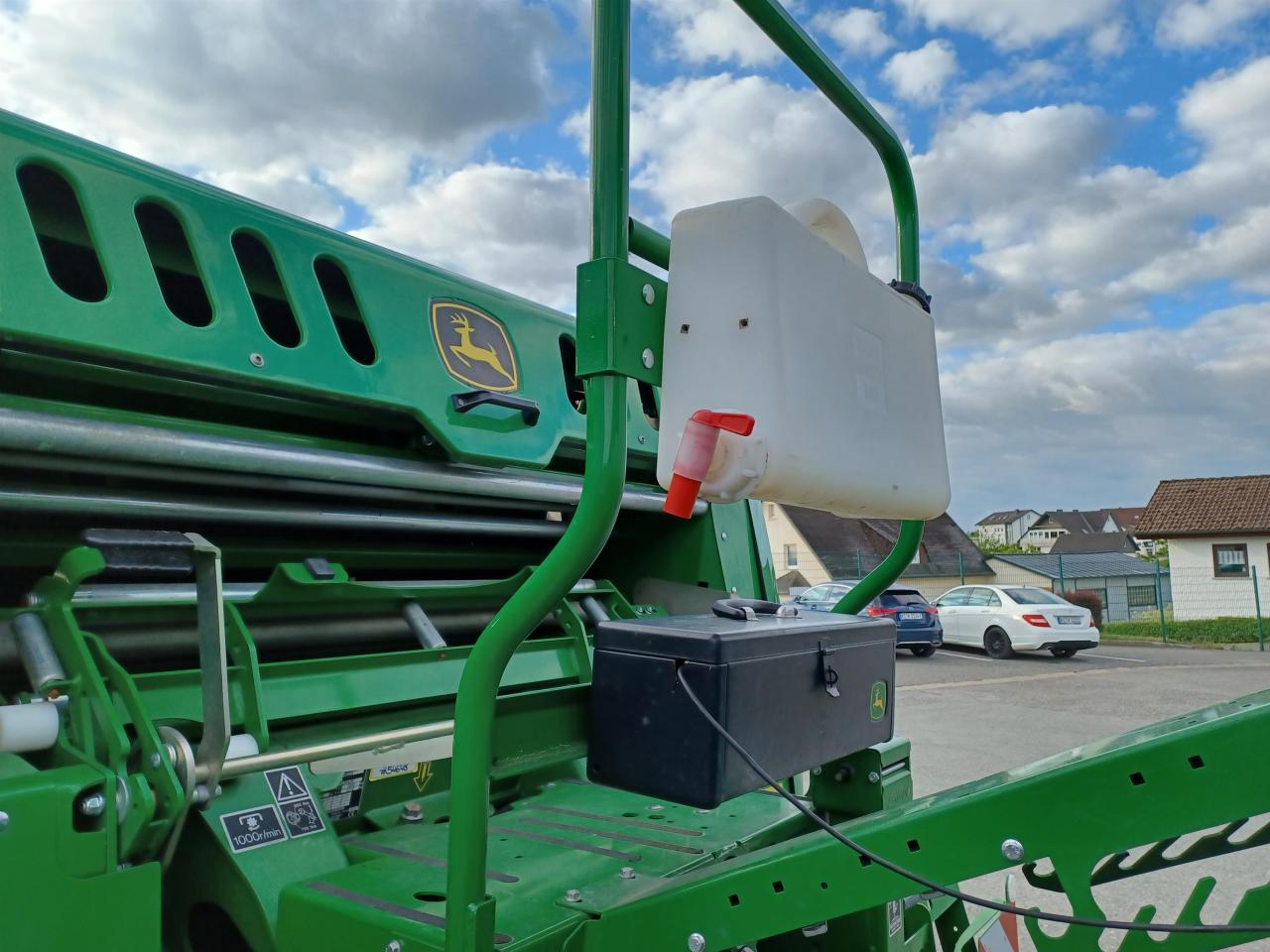 John Deere C441R Rear