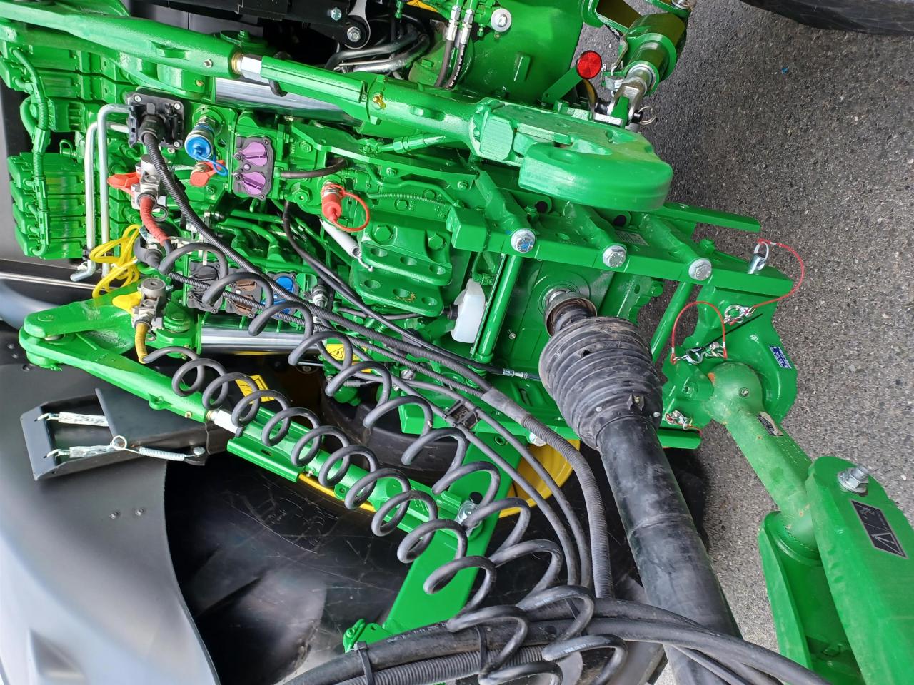 John Deere C441R Rear