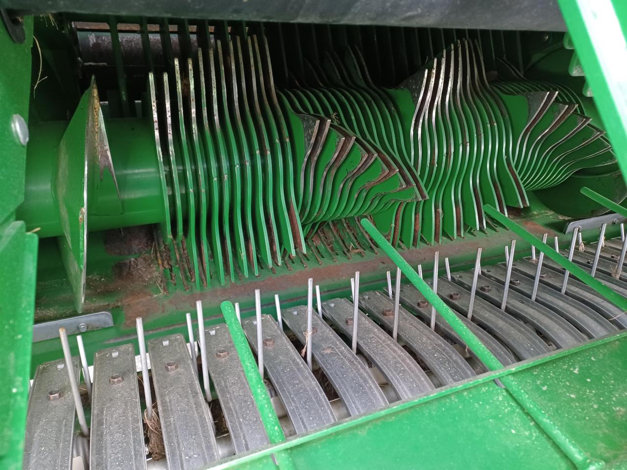 John Deere C441R Rear