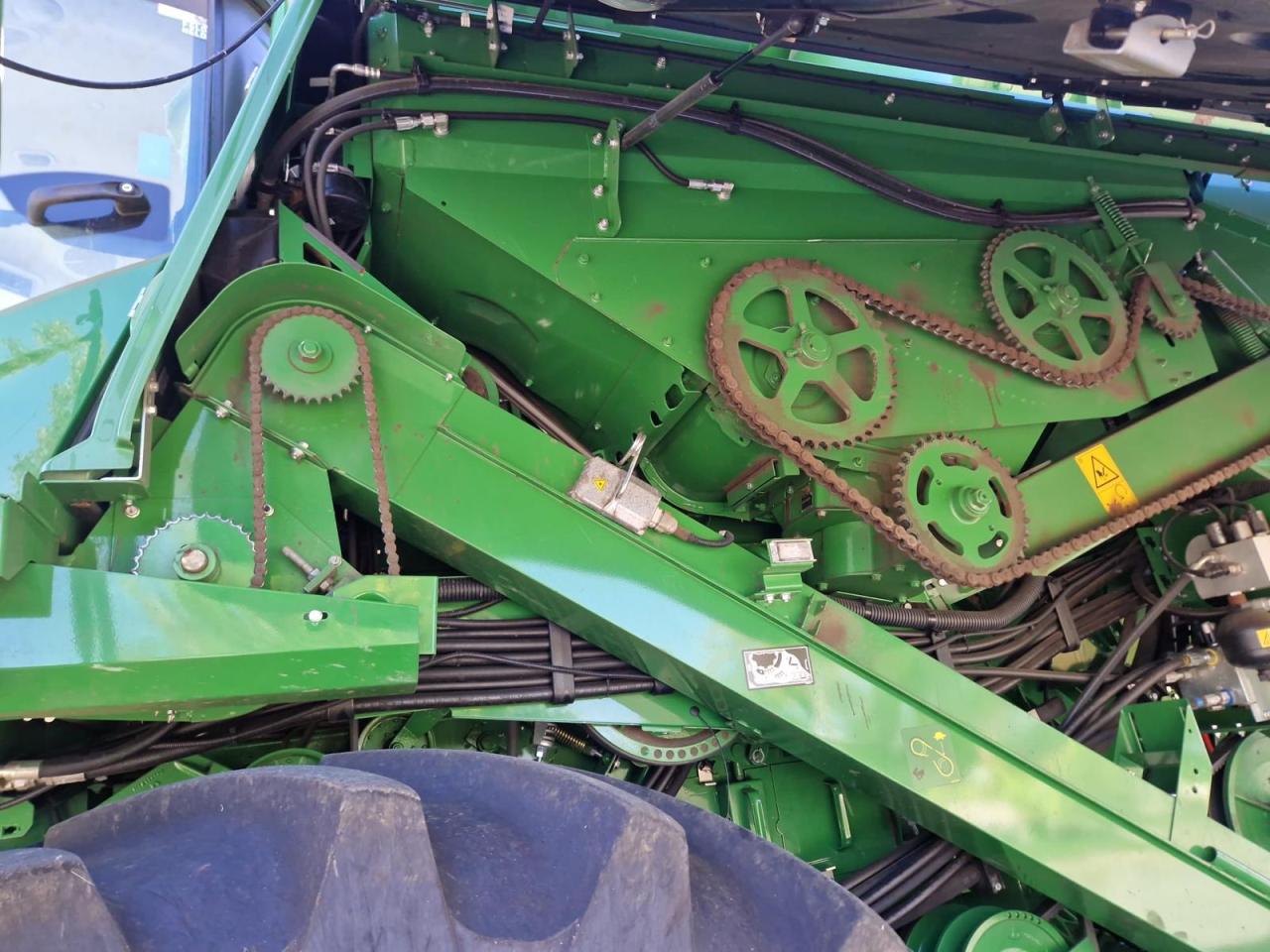 John Deere T560 HM Aerial