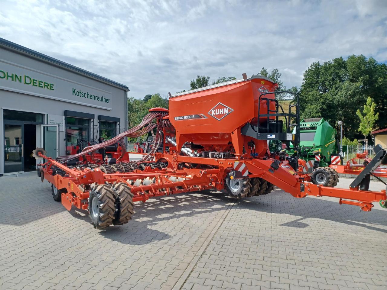 Kuhn Espro 8000 R