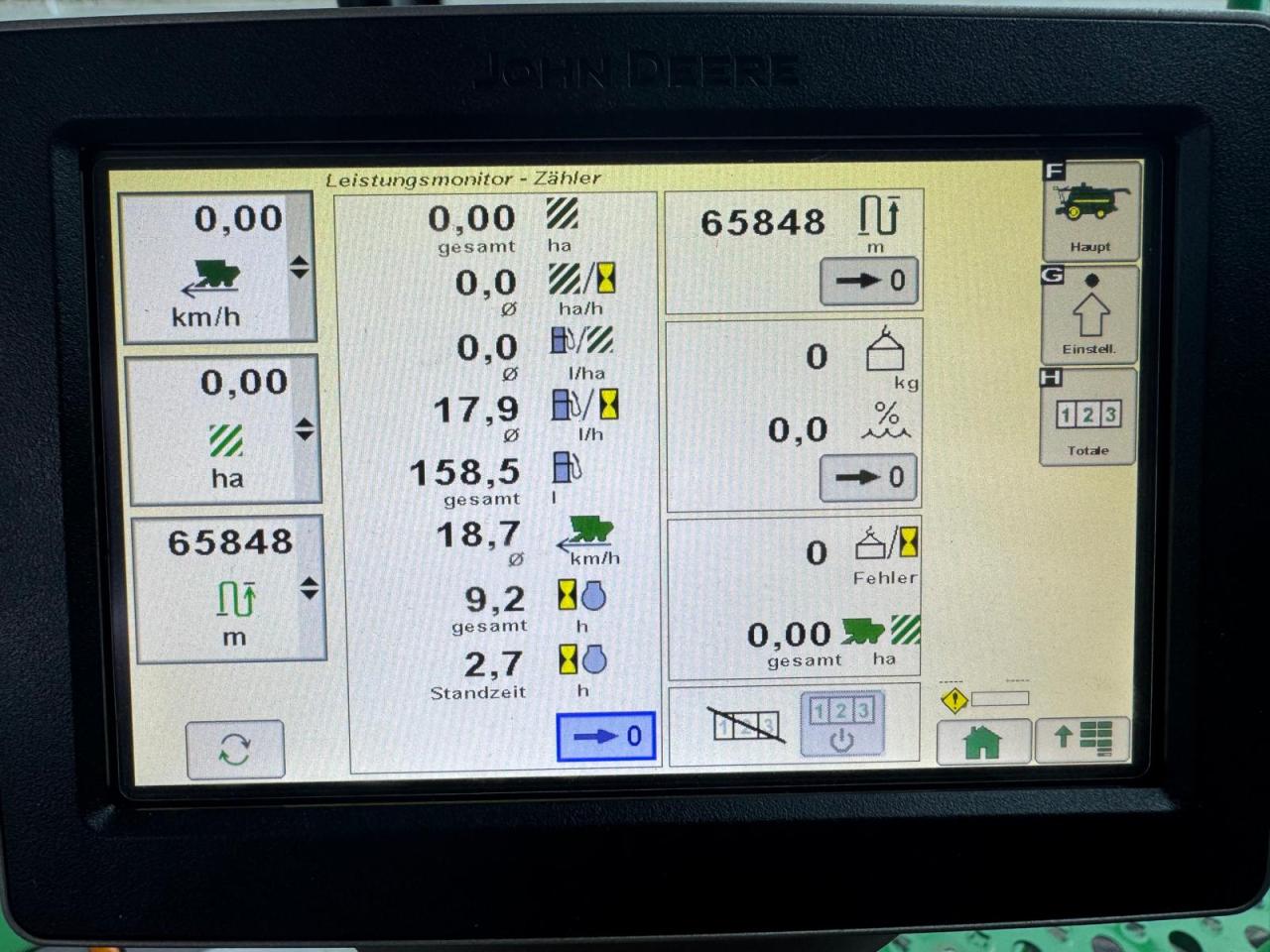 John Deere T660i Rear