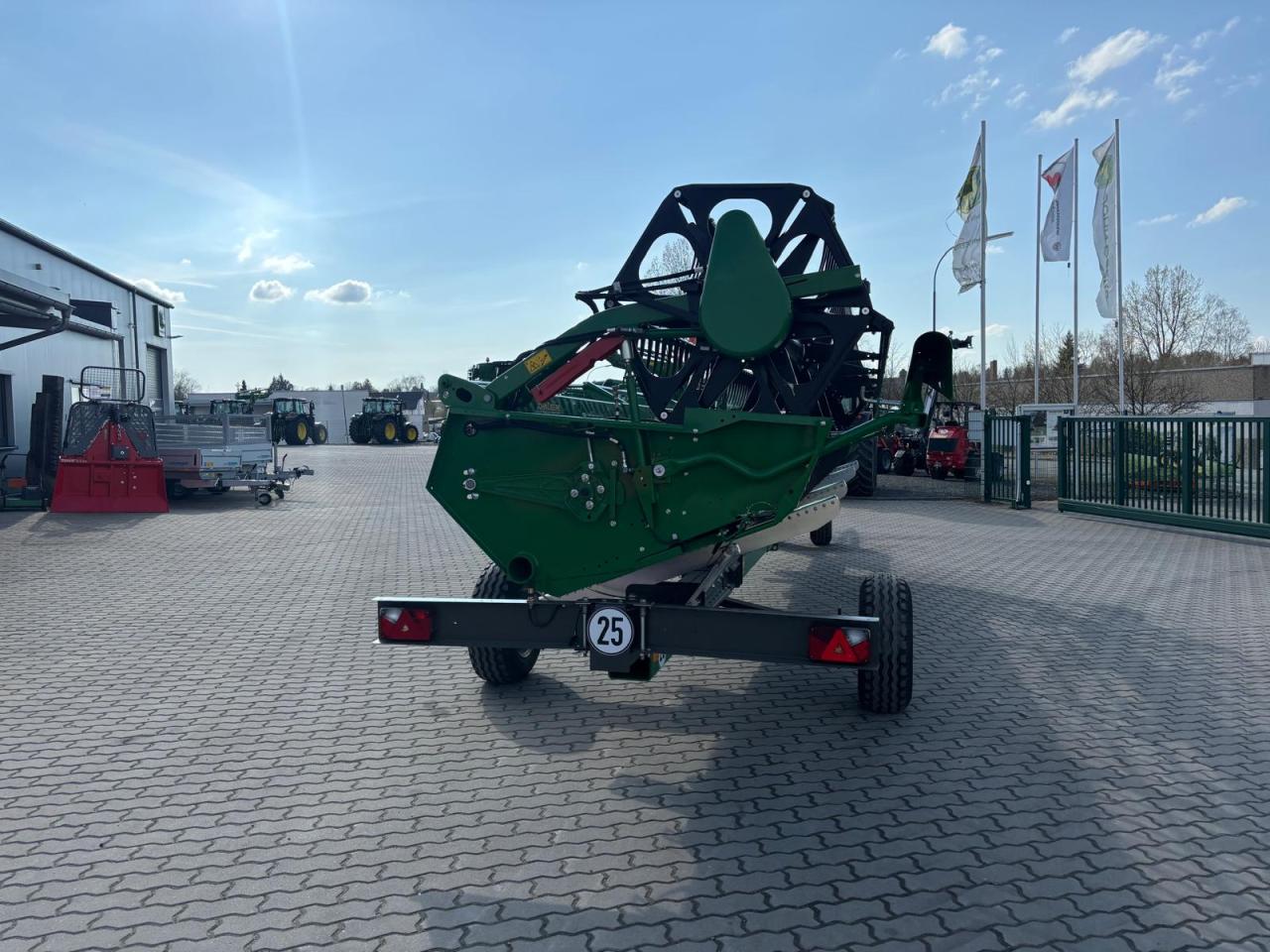 John Deere T660i Rear
