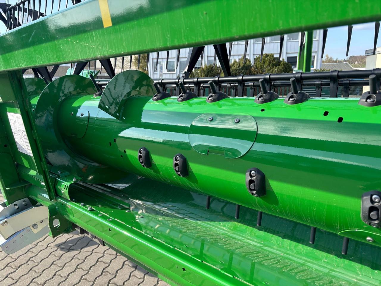 John Deere T660i Rear