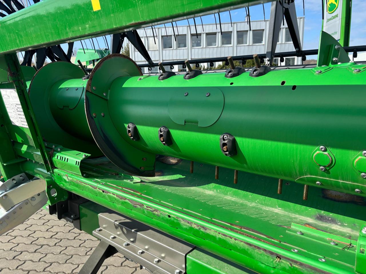 John Deere T550 Rear