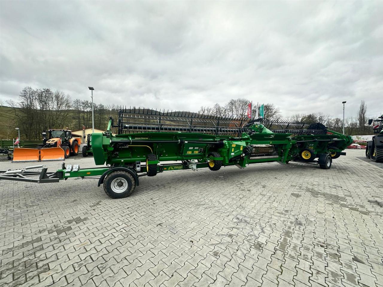 John Deere X9 - 1000 Aerial