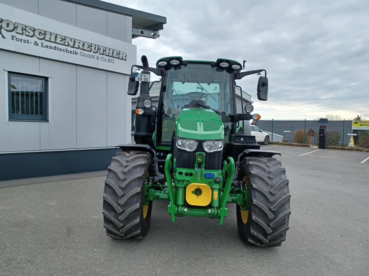 John Deere 6120M Left