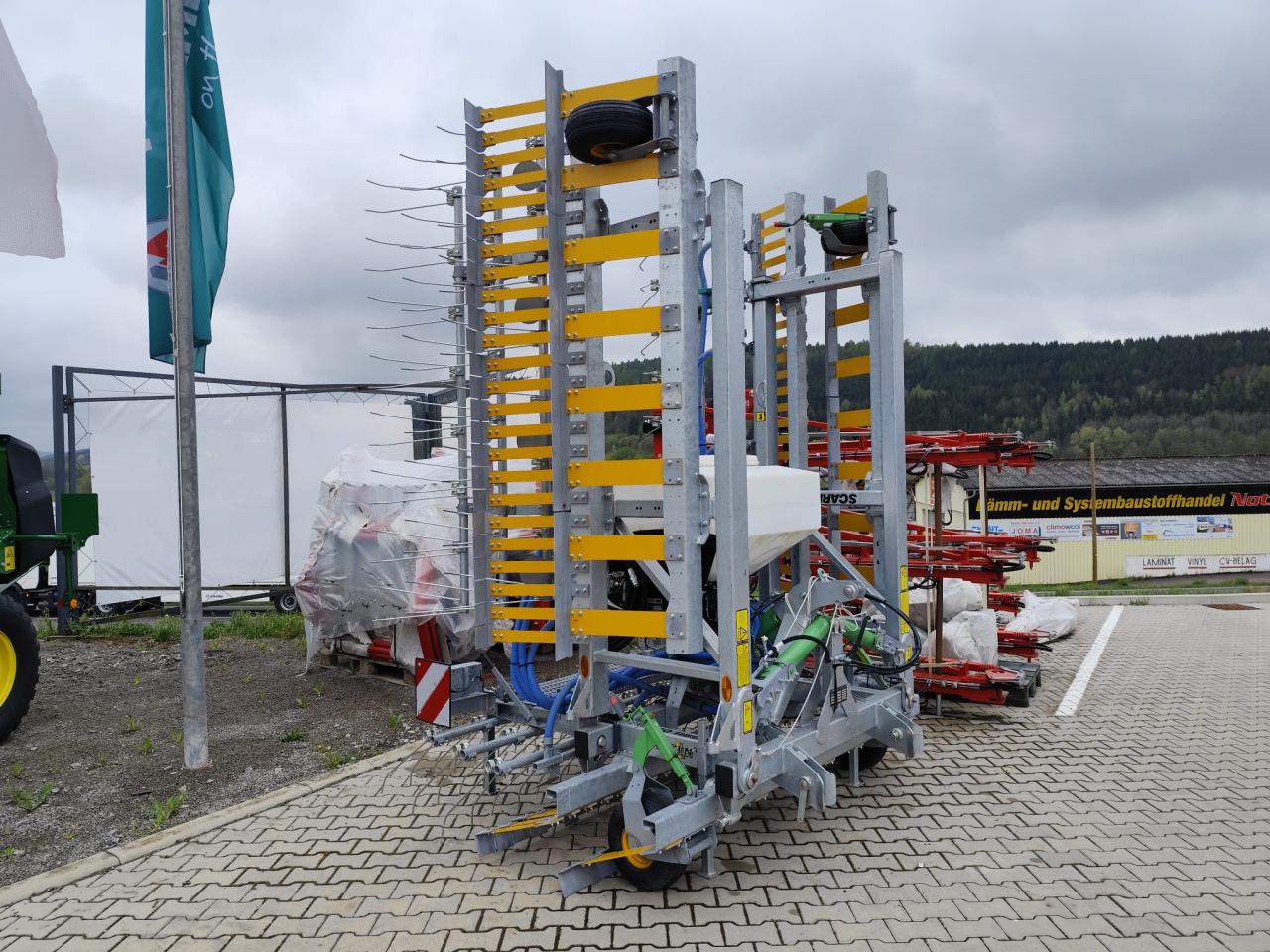 Joskin SCARIFLEX 720 R5S3 mit Sämaschine Aerial