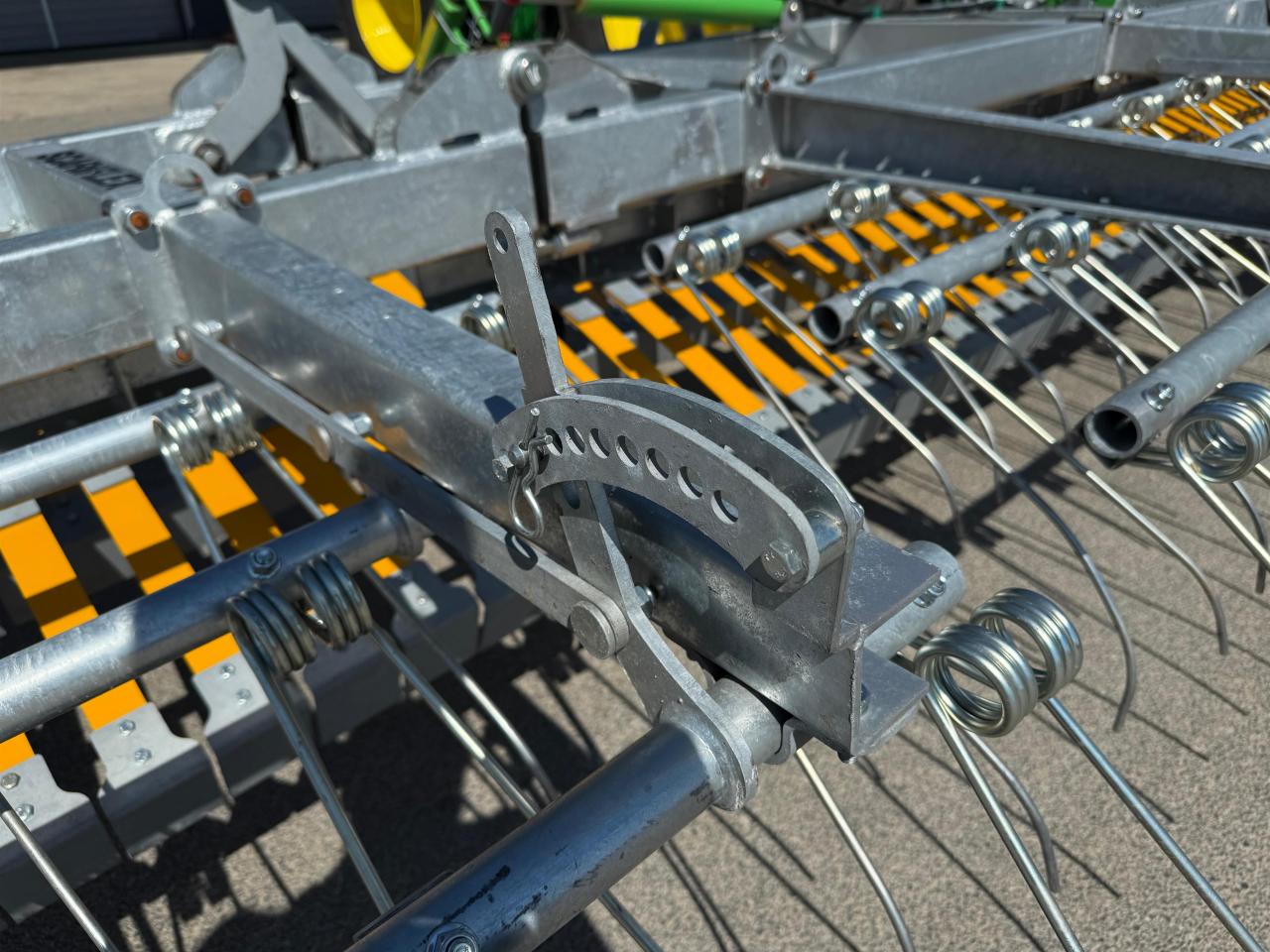 Joskin SCARIFLEX 960 R5S3 o. Sämaschine Front