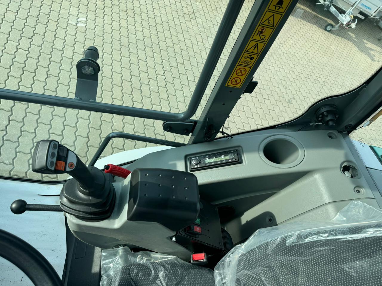 Kramer KL41.8 (352-13) Front