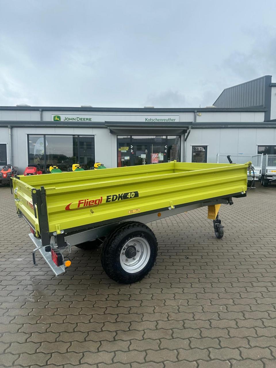 Fliegl EDK 40 Rear