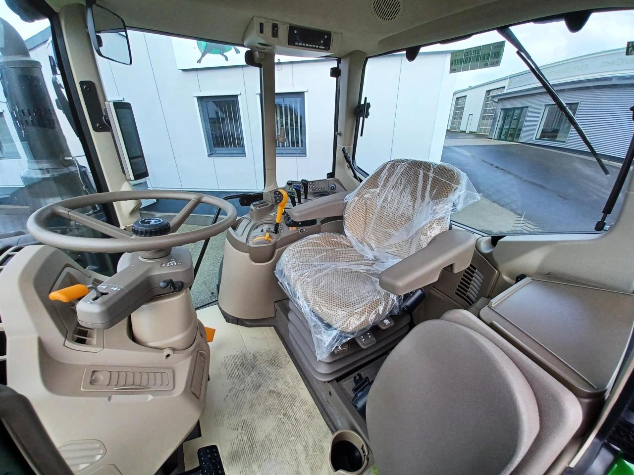 John Deere 6110M Inside