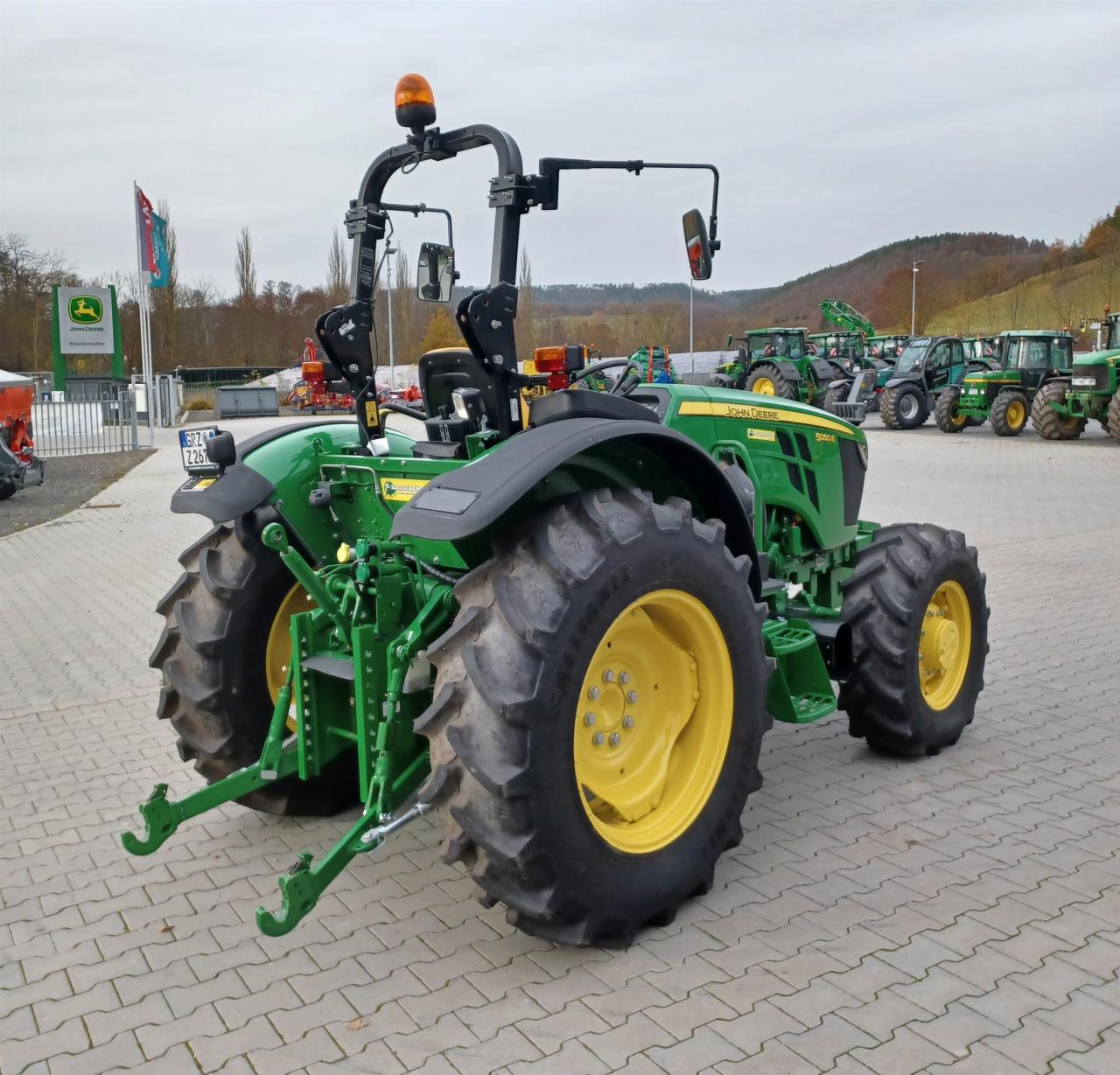 John Deere 5050E Left
