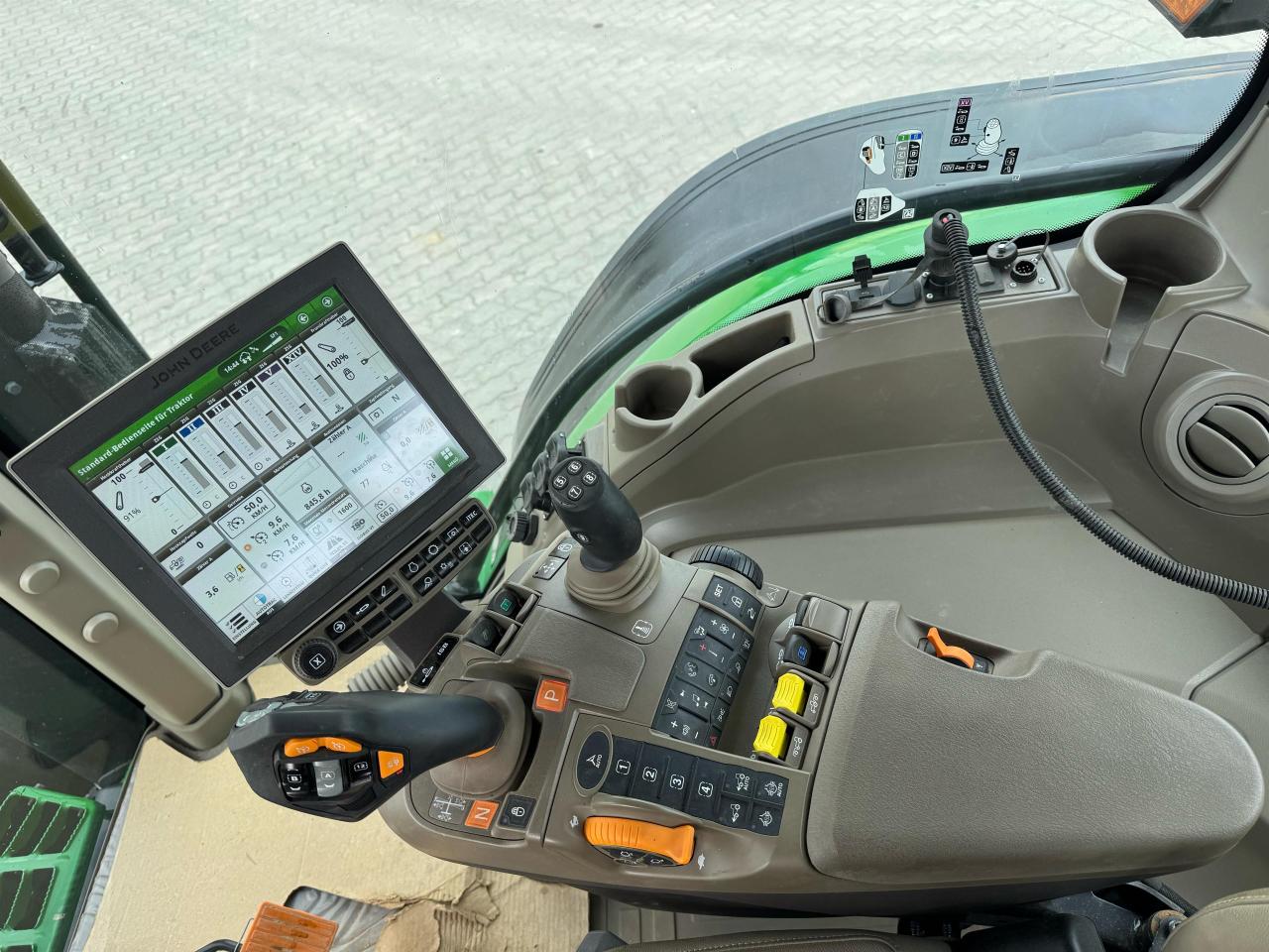 John Deere 7R 330 - Command PRO Rear